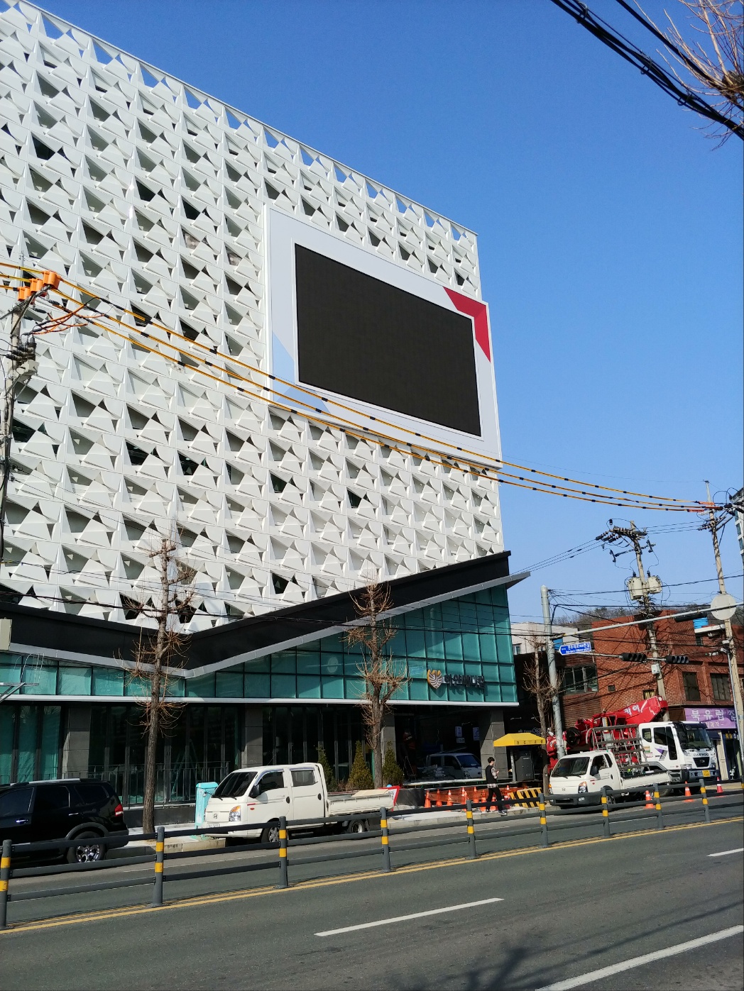 2000769928_iClFxH0p_7e40a191afe74508611c163f98556840a4059bb8.jpg 이미지크게보기